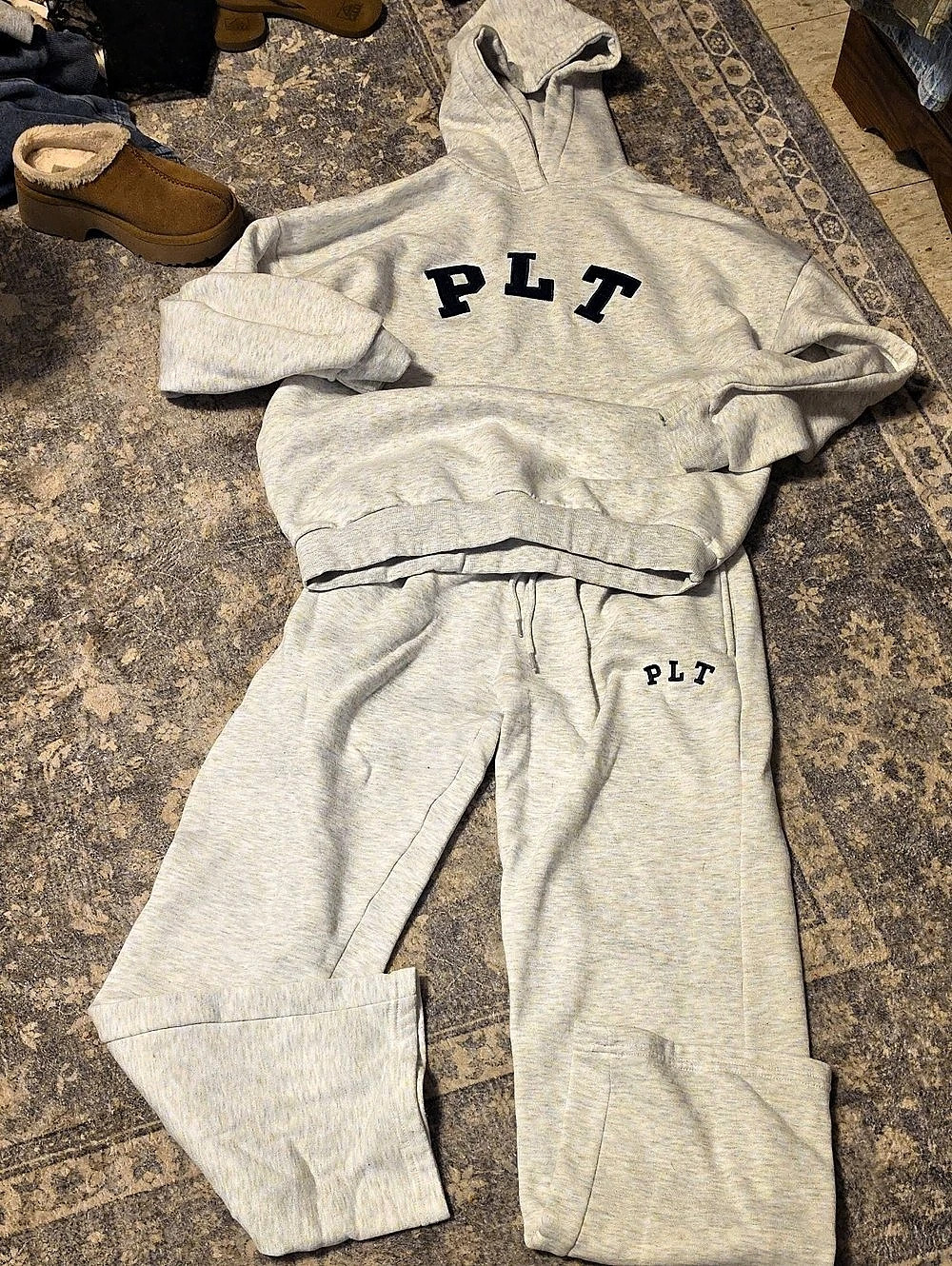 PLT sweatshirt and jogger set Gray Jogger Set Size XS Like New
